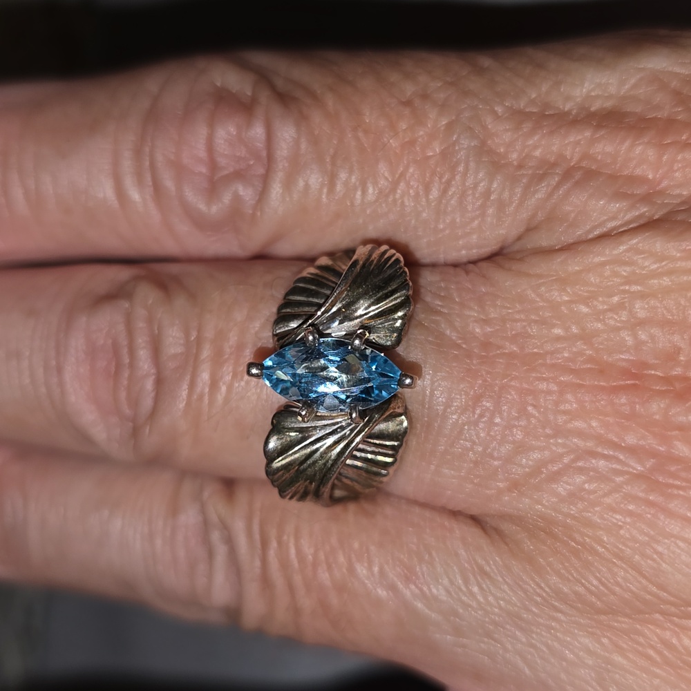 Vintage Signed 925 Solid Sterling Silver Marquis Blue Topaz Ring